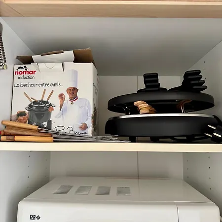 Apartment La Terrasse Vue Etangs, Babyfoot, Jeux De Societe By Bookingfute *