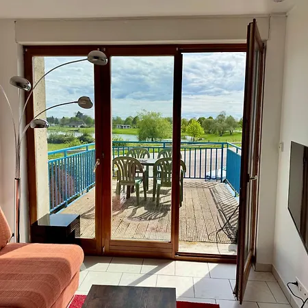 Apartament La Terrasse Vue Etangs, Babyfoot, Jeux De Societe By Bookingfute