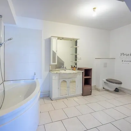 La Terrasse Vue Etangs, Babyfoot, Jeux De Societe By Bookingfute Apartament *