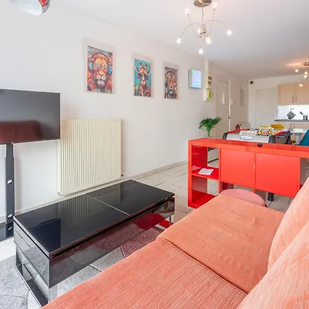 La Terrasse Vue Etangs, Babyfoot, Jeux De Societe By Bookingfute Apartament