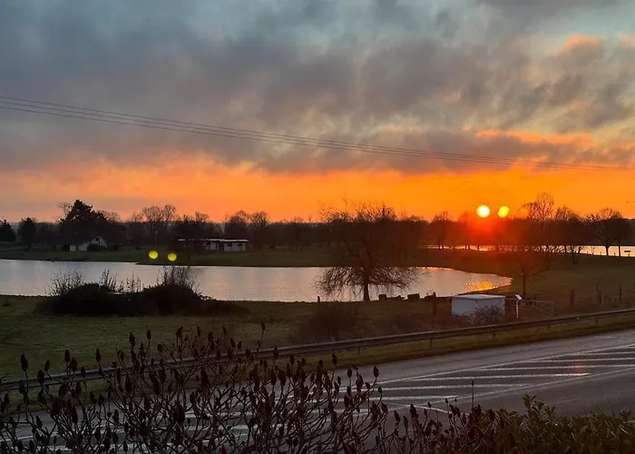 아파트 La Terrasse Vue Etangs, Babyfoot, Jeux De Societe By Bookingfute *